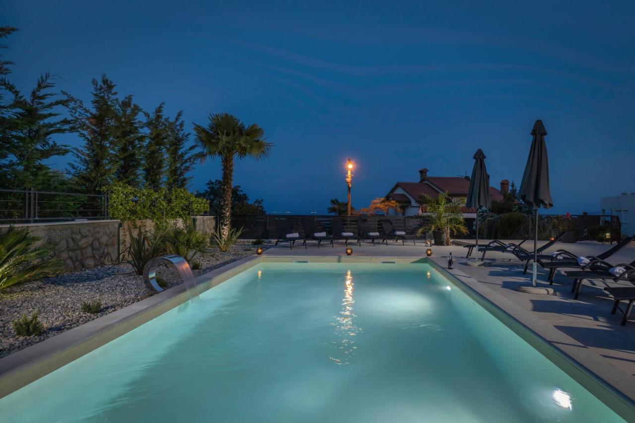 Villa Adriatic, Apartment Chiara With Sea View And Heated Swimming Pool, Free Private Parking, Icici Exterior foto
